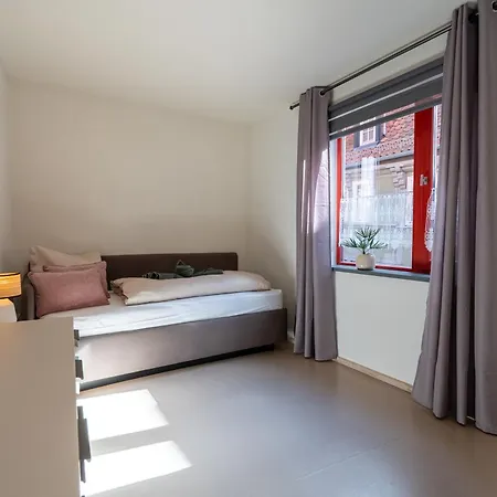 Apartment Elementa 5 *